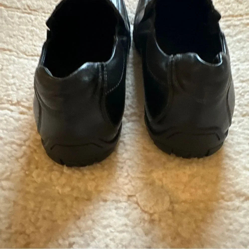 Aldo’s Men’s size 10 slip on dress shoe